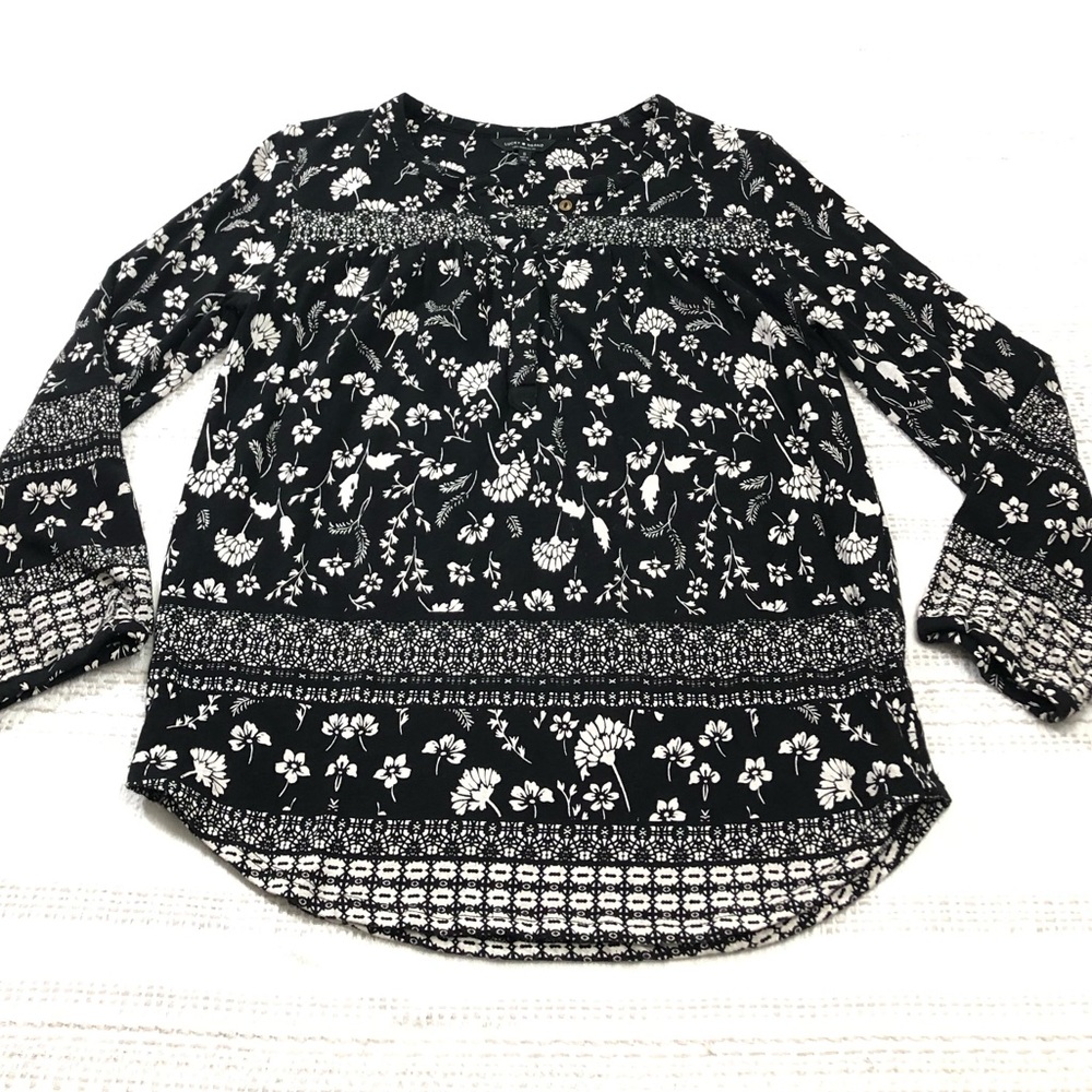 Lucky brand blouse black size small long sleeves